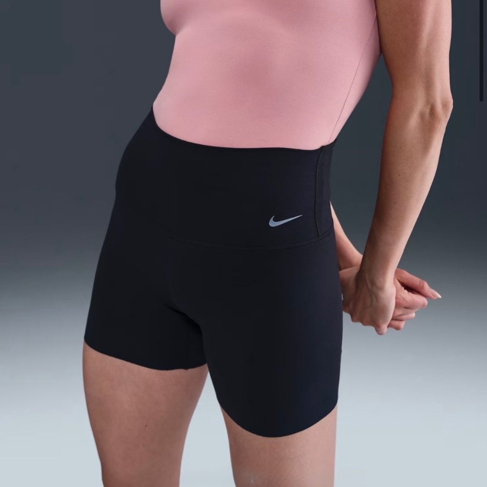 Nike Zenvy Women's High-Waisted 5" Biker Shorts - Black, Size S
